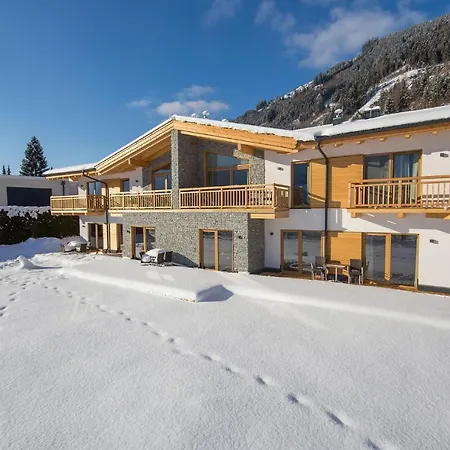 Awesome In With Wifi And 3 Bedrooms 2 ツェル アム ゼー